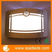 La fábrica de China Leadleds con pilas de la luz LED inteligente sensor de movimiento con 2 modos de luz, Noche de luz automático de encendido / apagado para el dormitorio, sala de estar, Escaleras, Pasillo